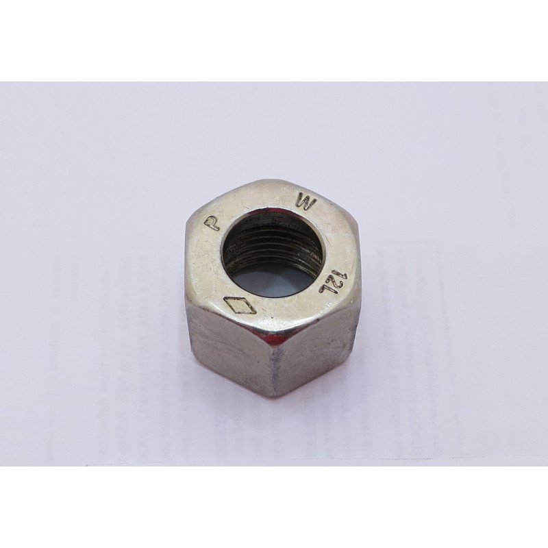 18mm NUT FOR 12mm LIGHT ST'PIP